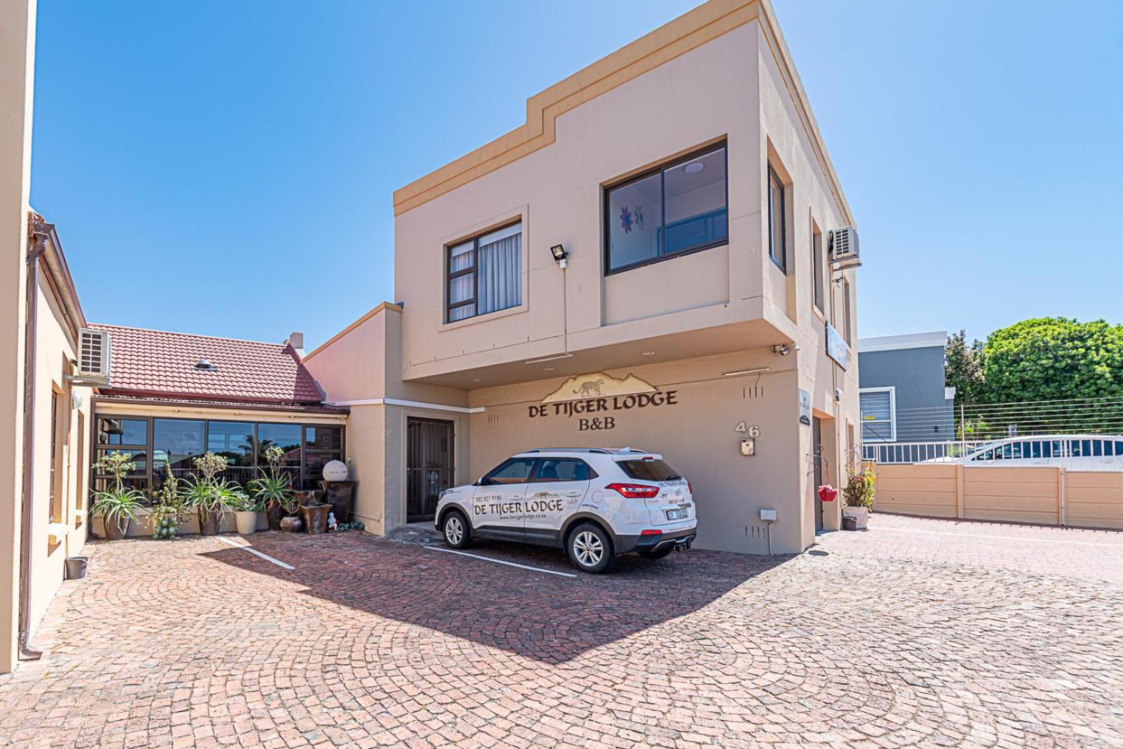 Guesthouse De Tijger Lodge Parow Exteriör bild