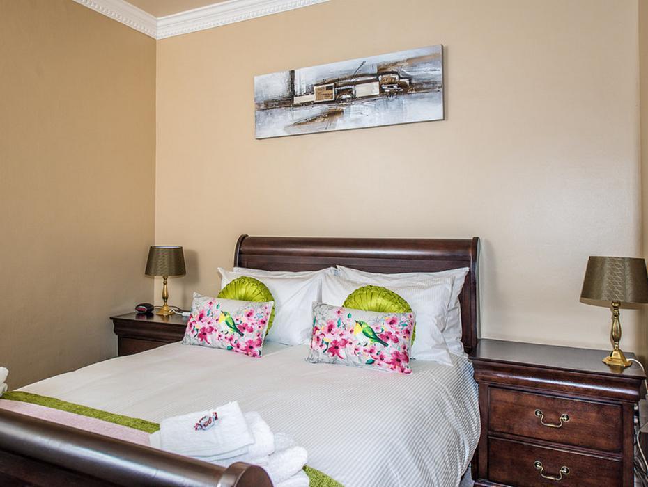 Guesthouse De Tijger Lodge Parow Exteriör bild